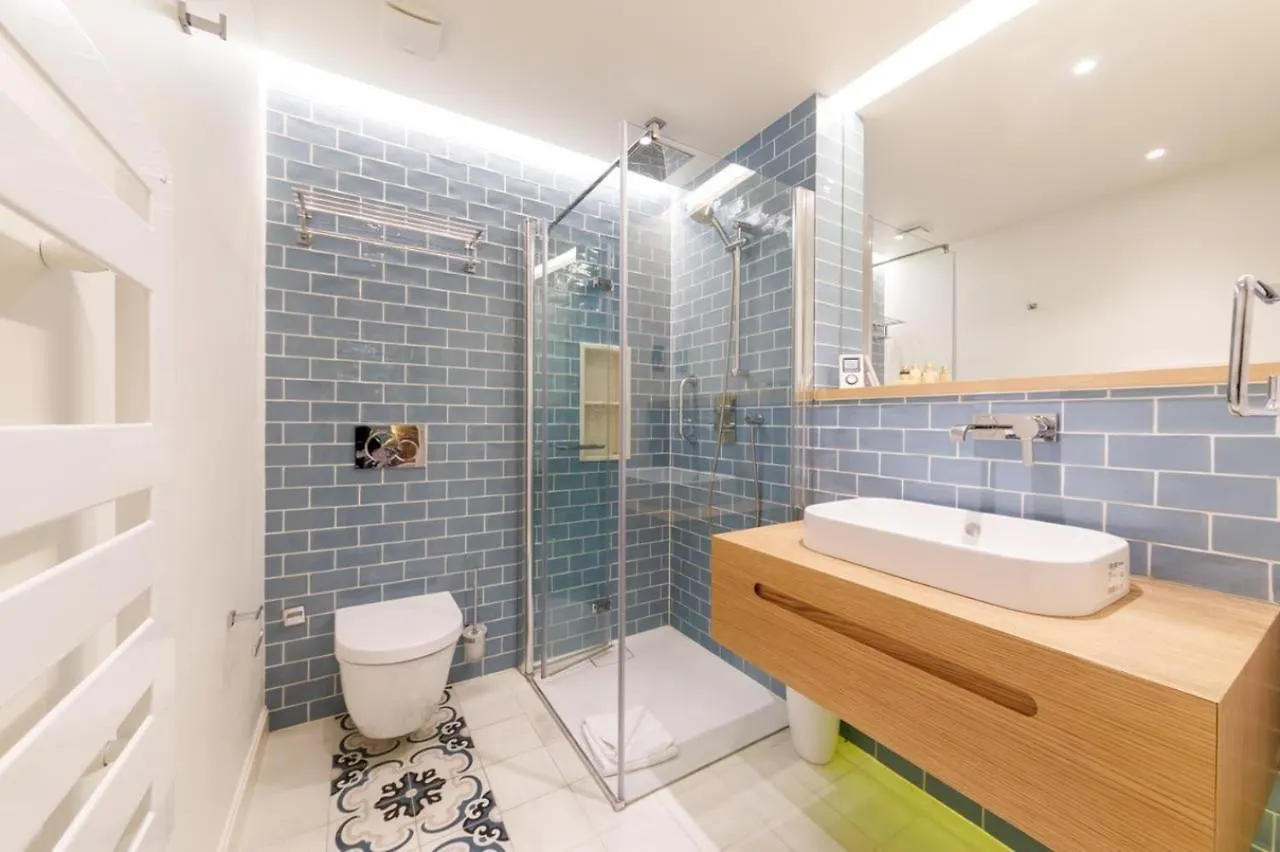 London Bridge Boutique By Viridian Apartments